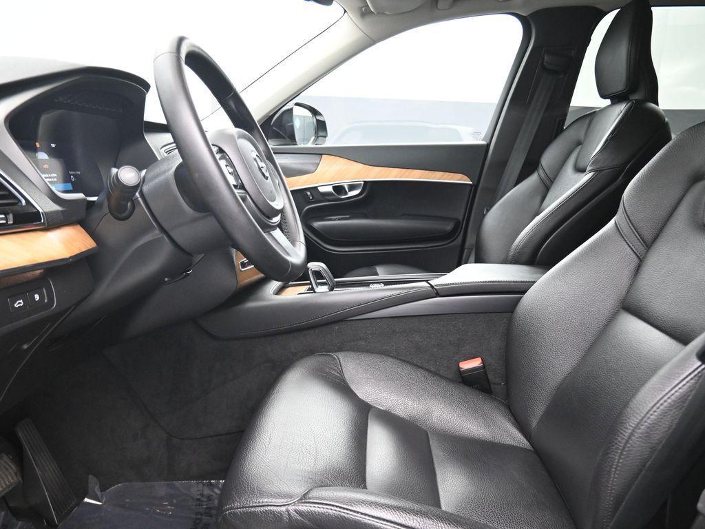 used 2023 Volvo XC90 Recharge Plug-In Hybrid car, priced at $51,917