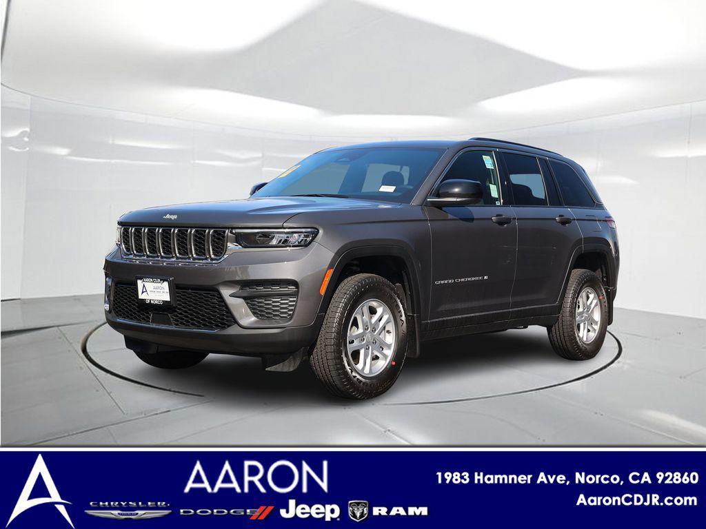 new 2025 Jeep Grand Cherokee car, priced at $34,100