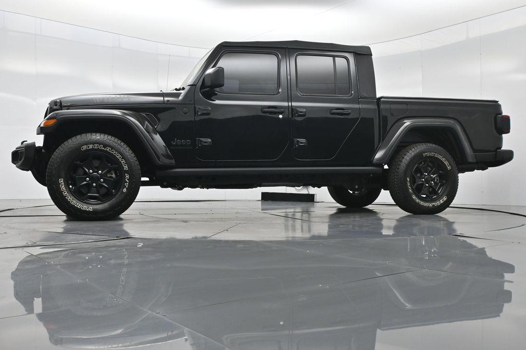 used 2021 Jeep Gladiator car, priced at $31,000