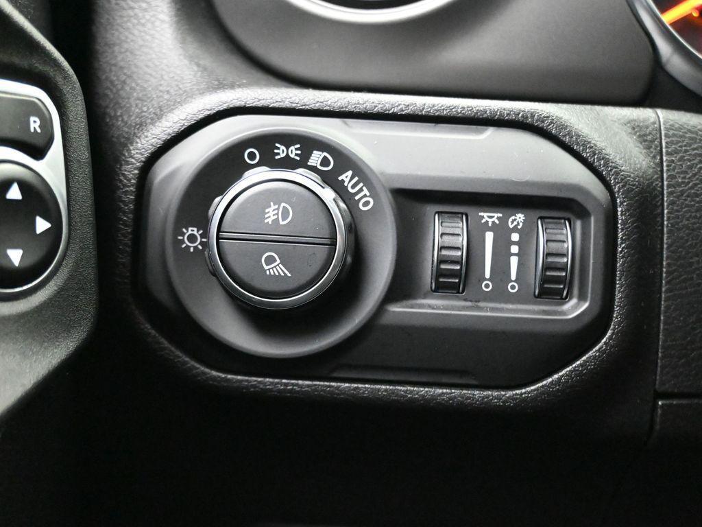 used 2021 Jeep Gladiator car, priced at $31,000