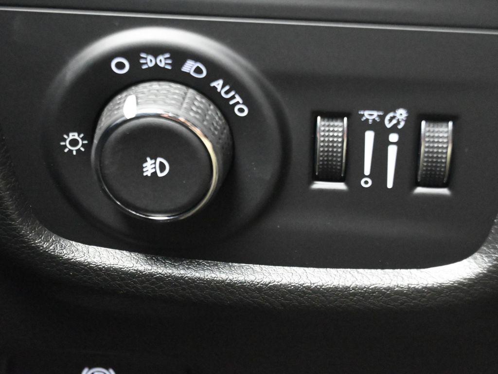 new 2025 Jeep Grand Cherokee car