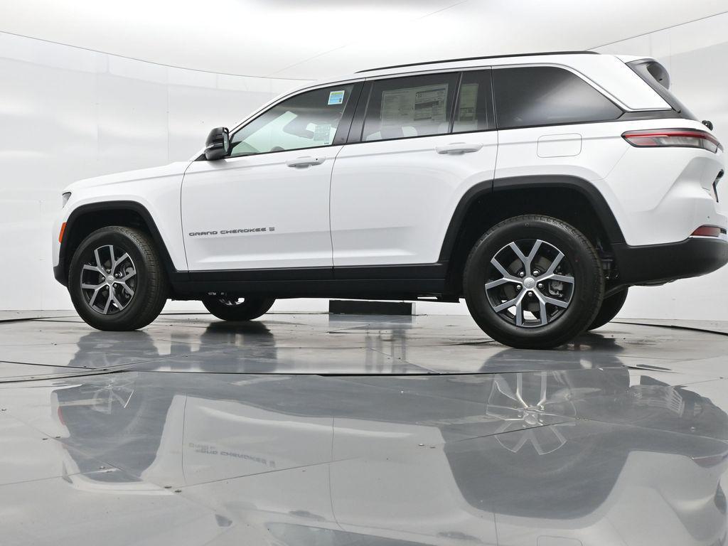 new 2025 Jeep Grand Cherokee car