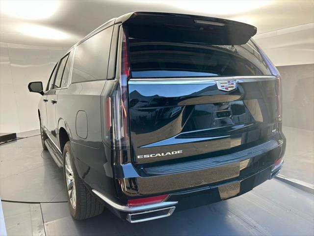 used 2023 Cadillac Escalade ESV car, priced at $74,878