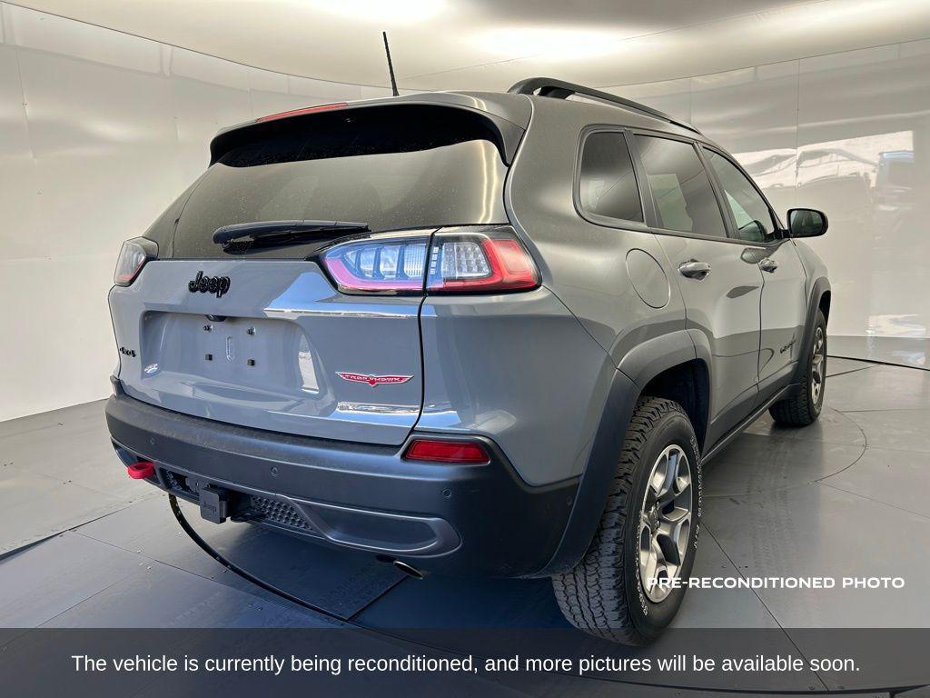 used 2023 Jeep Cherokee car, priced at $24,999