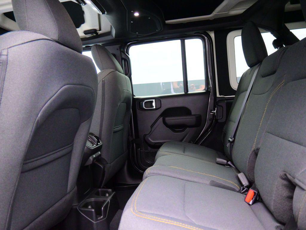 new 2025 Jeep Wrangler car, priced at $44,066