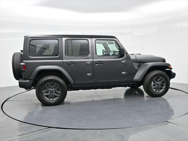 new 2025 Jeep Wrangler car, priced at $45,070