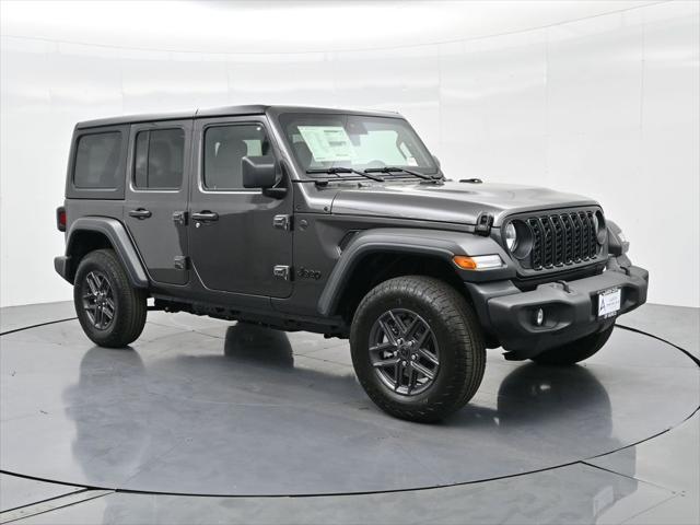 new 2025 Jeep Wrangler car, priced at $45,070