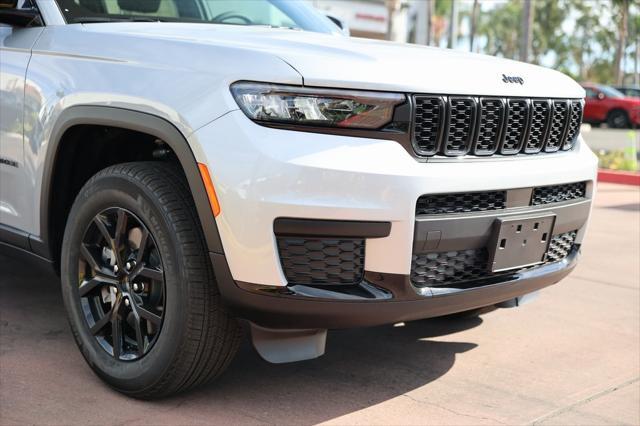 new 2024 Jeep Grand Cherokee L car, priced at $38,656