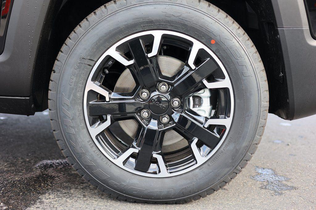new 2023 Jeep Renegade car, priced at $33,540