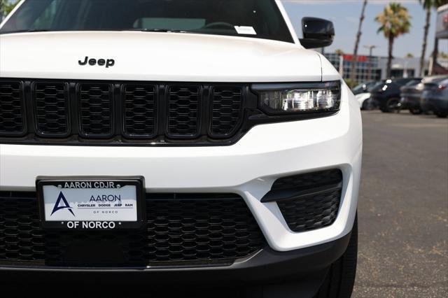 new 2024 Jeep Grand Cherokee car, priced at $40,075