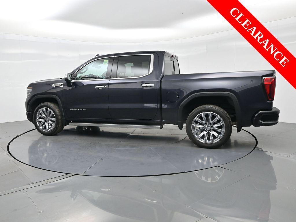 used 2024 GMC Sierra 1500 car, priced at $53,900