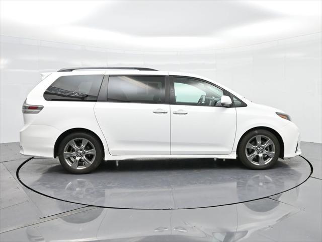 used 2019 Toyota Sienna car, priced at $25,236