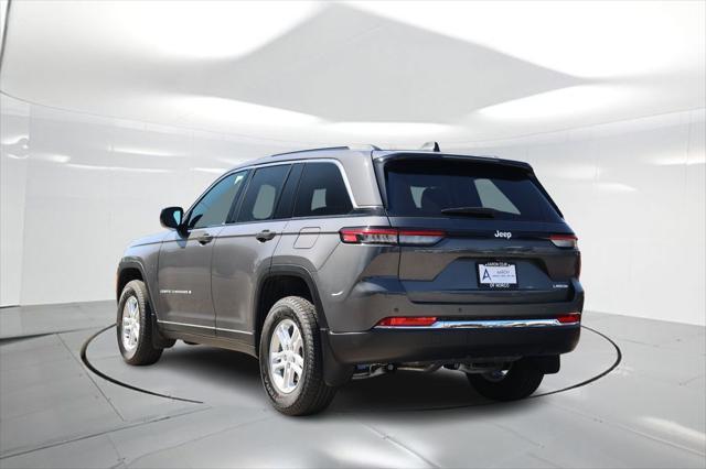 new 2025 Jeep Grand Cherokee car, priced at $34,600