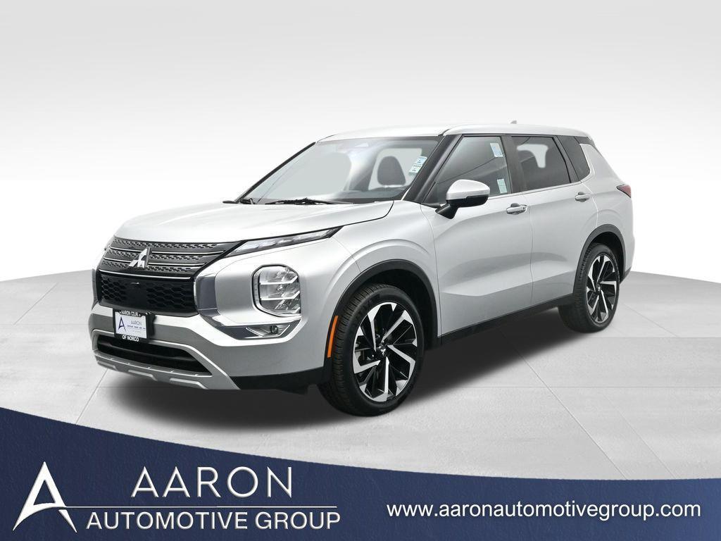 used 2023 Mitsubishi Outlander car, priced at $21,215