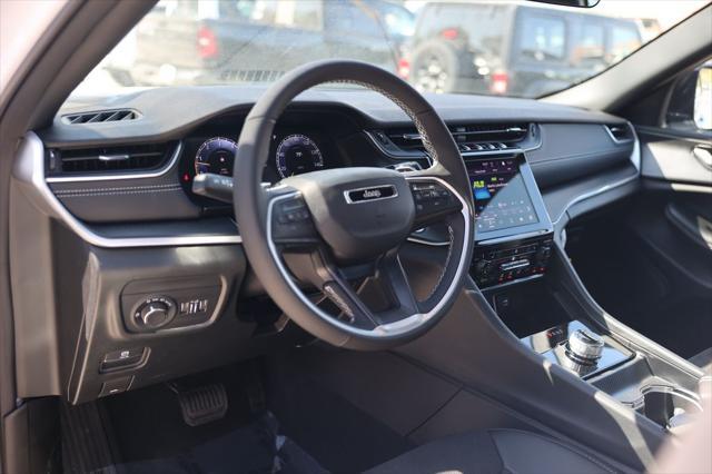 new 2025 Jeep Grand Cherokee car, priced at $41,830