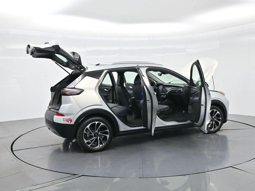 used 2022 Chevrolet Bolt EUV car, priced at $20,540