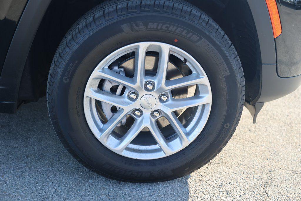 new 2025 Jeep Grand Cherokee car, priced at $29,170