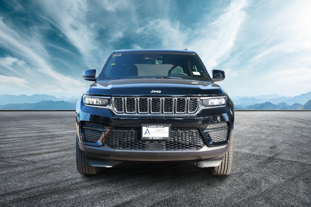 new 2025 Jeep Grand Cherokee car, priced at $29,170