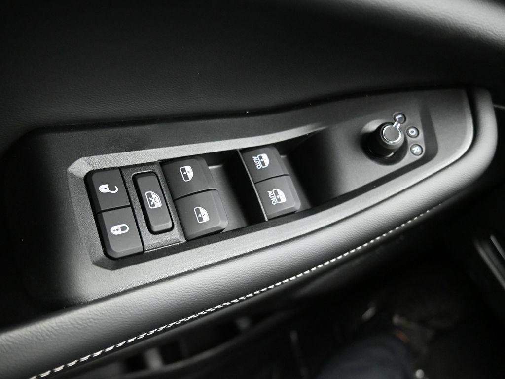 new 2025 Jeep Grand Cherokee car, priced at $50,265