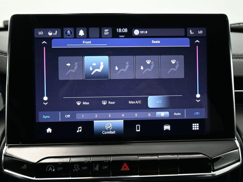 used 2022 Jeep Compass car, priced at $22,368