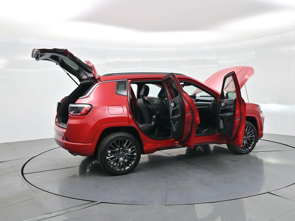 used 2022 Jeep Compass car, priced at $22,368