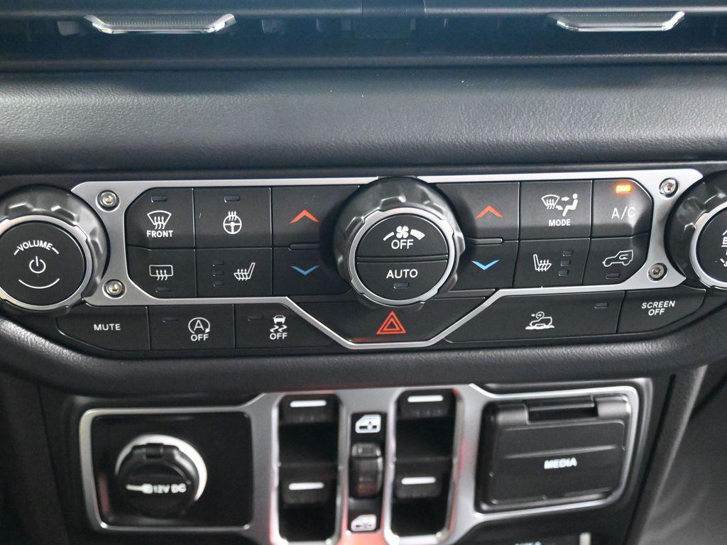 new 2026 Jeep Wrangler car, priced at $61,900