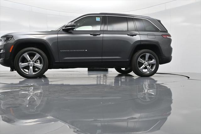 used 2022 Jeep Grand Cherokee car, priced at $27,987