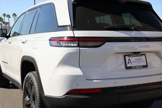 new 2025 Jeep Grand Cherokee car, priced at $47,390