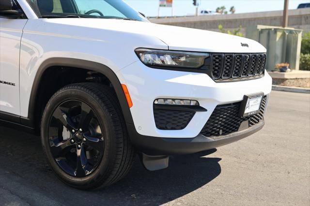 new 2025 Jeep Grand Cherokee car, priced at $47,390