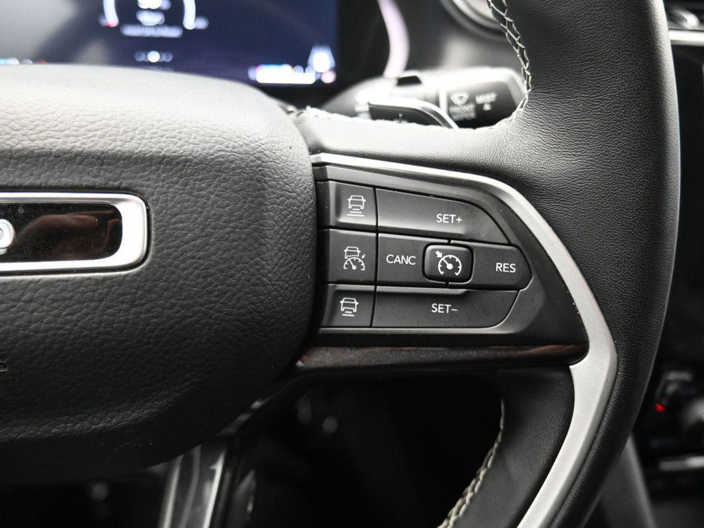 used 2022 Jeep Grand Cherokee L car, priced at $26,171