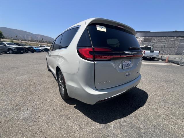 used 2021 Chrysler Pacifica Hybrid car, priced at $29,773