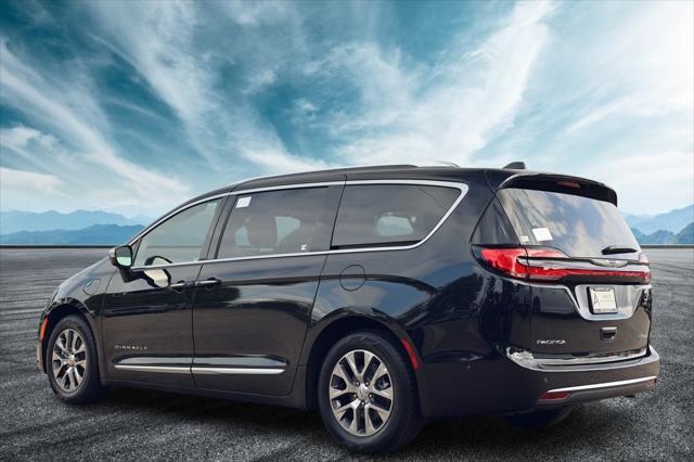 new 2023 Chrysler Pacifica car, priced at $45,765