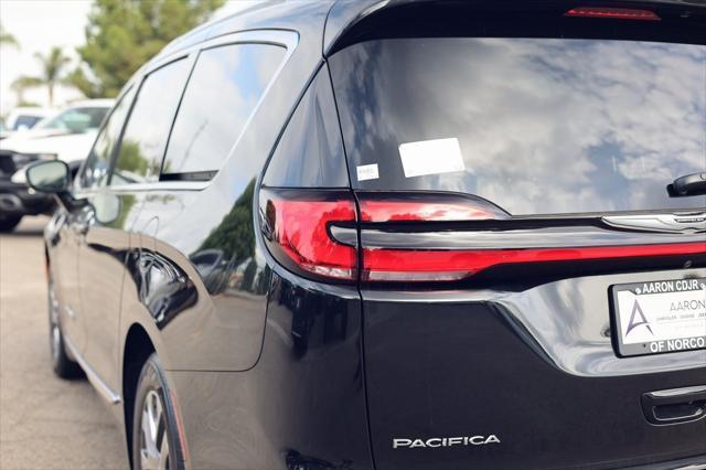 new 2023 Chrysler Pacifica car, priced at $45,765