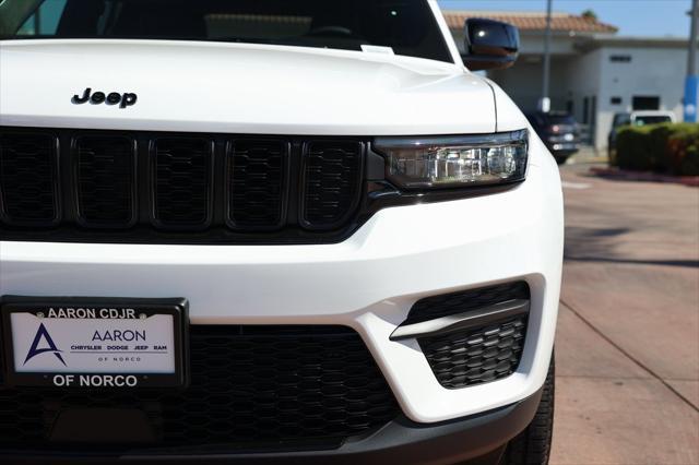 new 2025 Jeep Grand Cherokee car, priced at $37,330