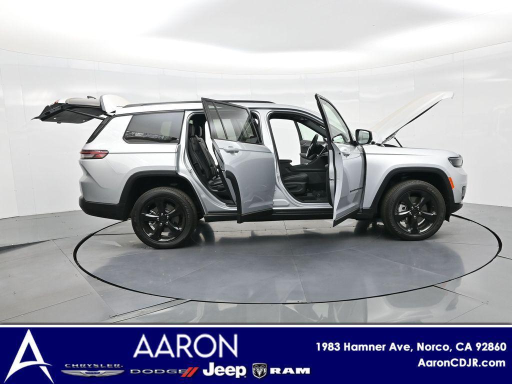 new 2025 Jeep Grand Cherokee L car, priced at $42,674