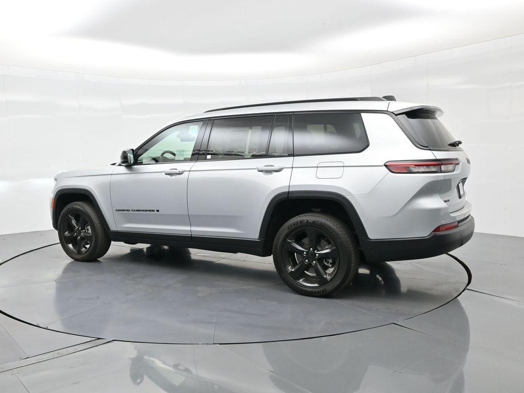 new 2025 Jeep Grand Cherokee L car, priced at $40,170