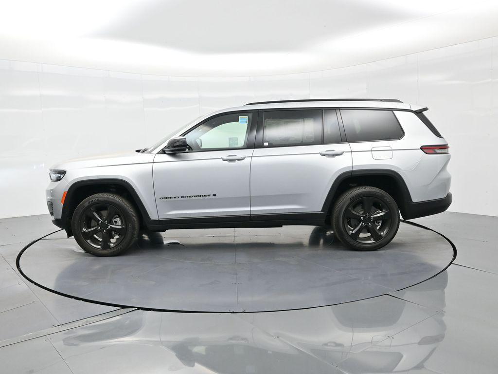 new 2025 Jeep Grand Cherokee L car, priced at $40,170