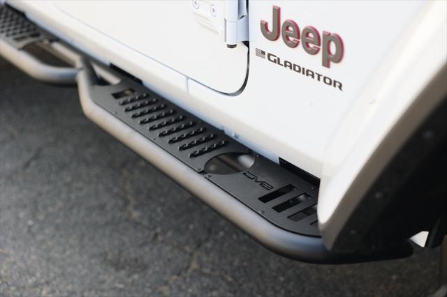 new 2024 Jeep Gladiator car, priced at $66,900