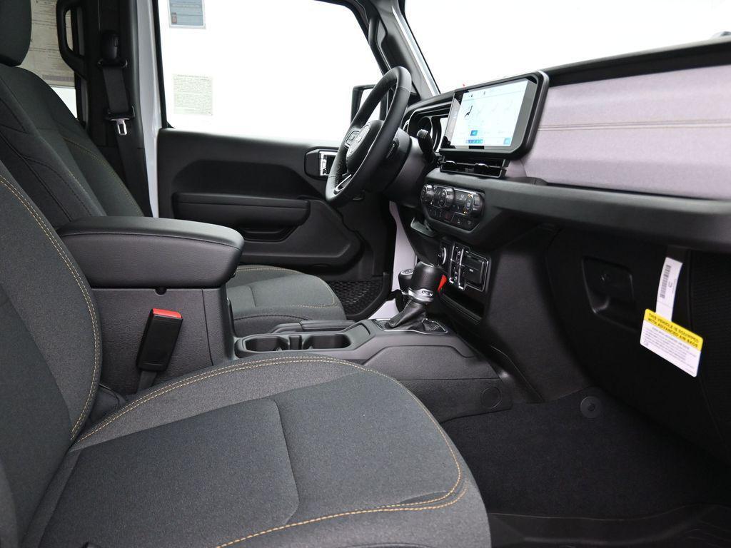 new 2025 Jeep Gladiator car, priced at $46,449