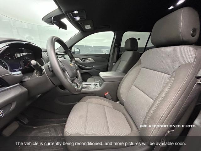 used 2023 Chevrolet Traverse car, priced at $33,228