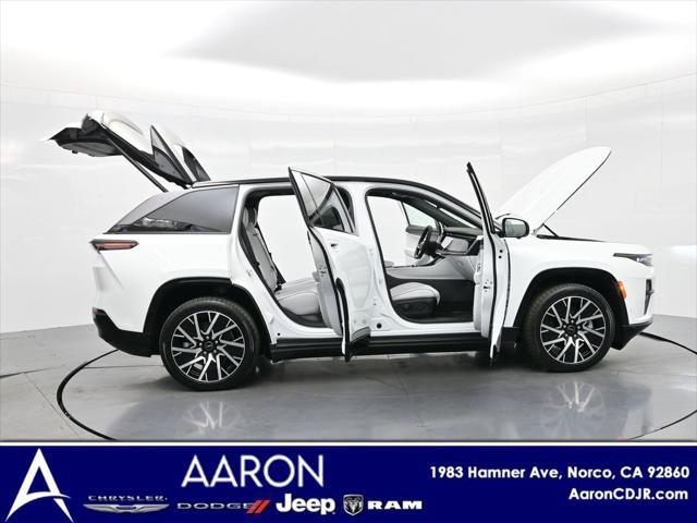 new 2025 Jeep Wagoneer S car, priced at $58,245