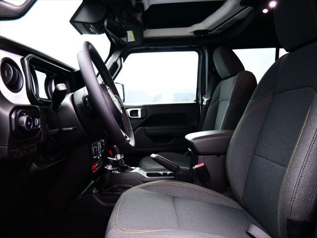 new 2025 Jeep Wrangler car, priced at $52,075