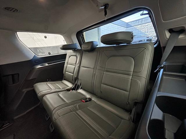 used 2022 Lincoln Navigator car, priced at $69,835