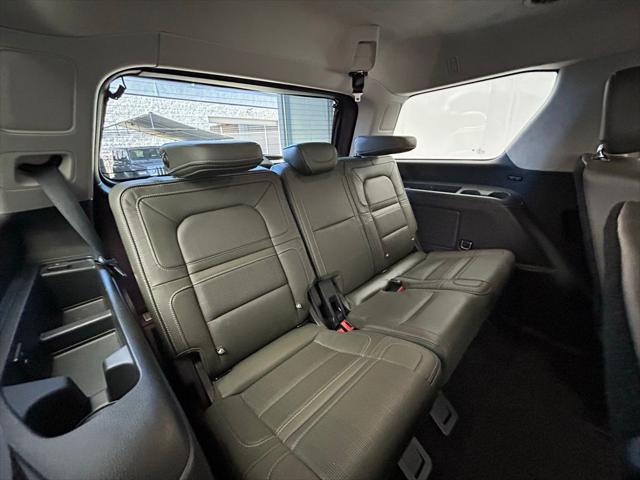 used 2022 Lincoln Navigator car, priced at $69,835