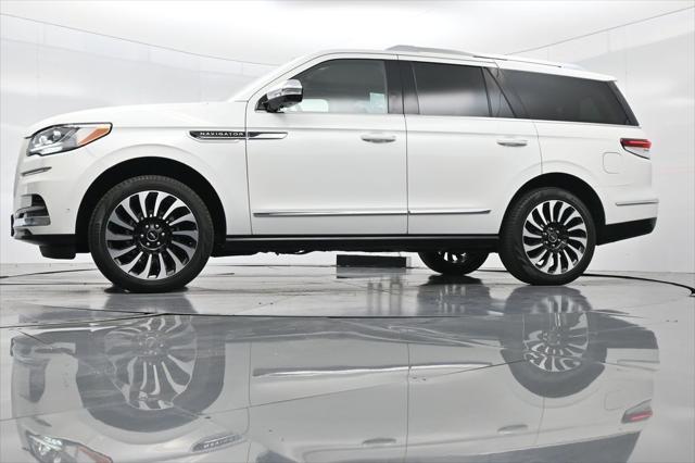 used 2022 Lincoln Navigator car, priced at $68,987