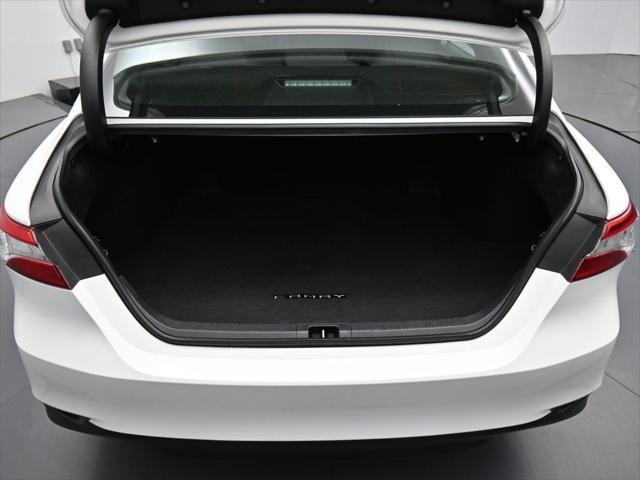 used 2019 Toyota Camry Hybrid car, priced at $16,449