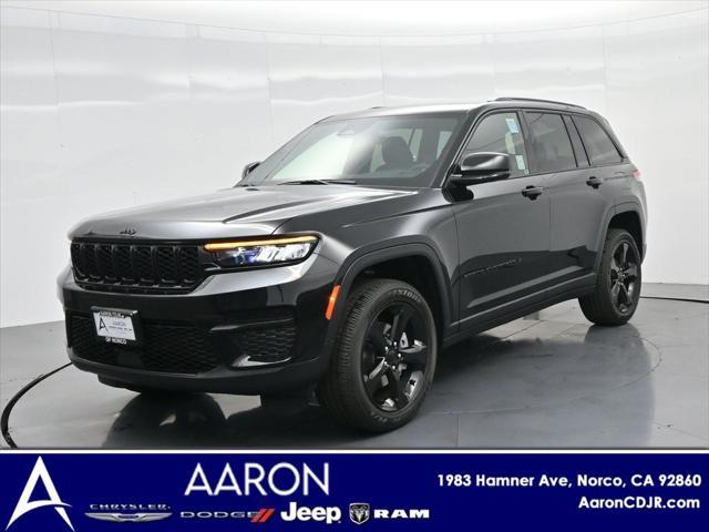 new 2025 Jeep Grand Cherokee car, priced at $39,175