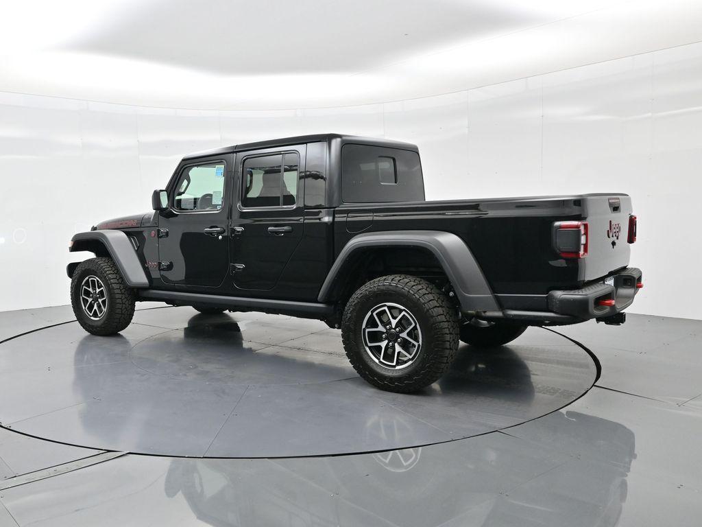 new 2025 Jeep Gladiator car, priced at $54,640