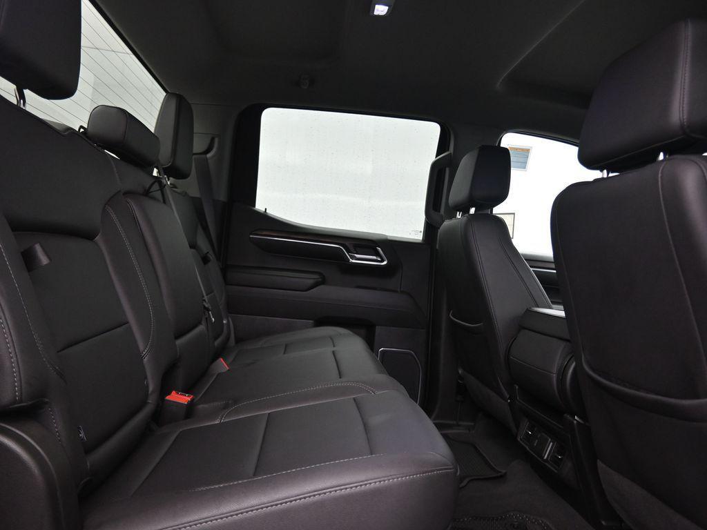 used 2024 GMC Sierra 1500 car, priced at $39,000