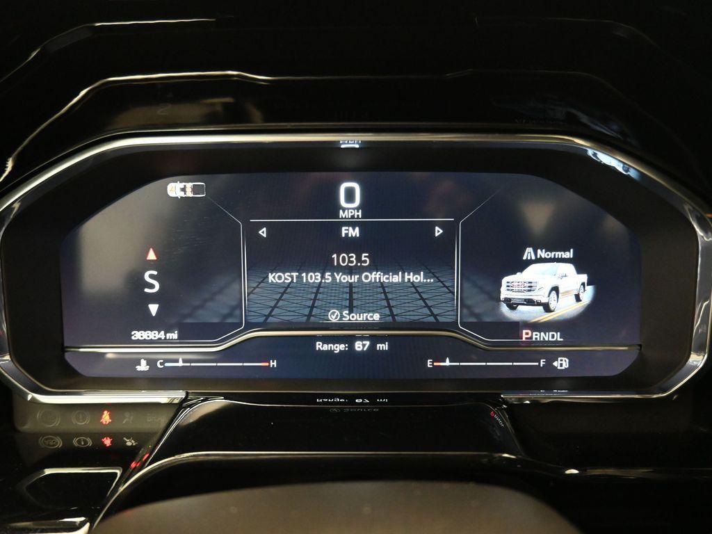 used 2024 GMC Sierra 1500 car, priced at $39,000